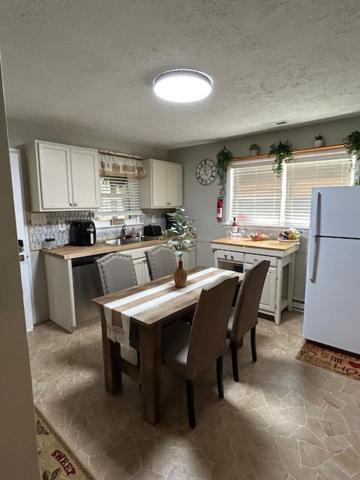 Serene Retreat! 420 Friendly In Designated Area, 3 Minutes To Downtown Richmond Bagian luar foto